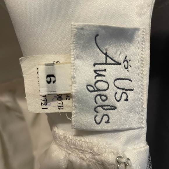 Us ANGELS The Satin and tulle with rose petals Dress size 6 - Picture 6 of 9